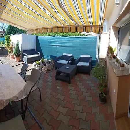 Penzion Tulipan Apartmanhaz