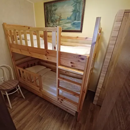 Tulipan Apartmanhaz Penzion Bük