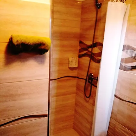 Tulipan Apartmanhaz 4*