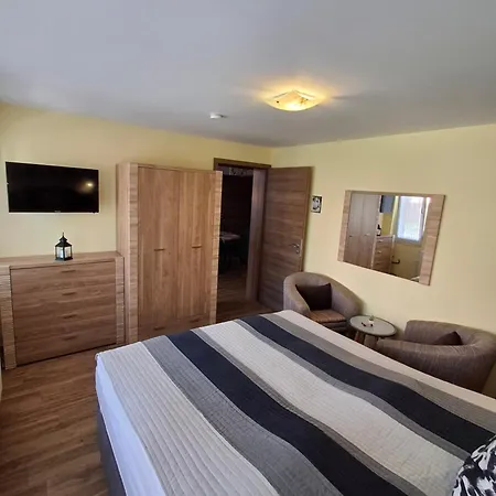 Tulipán 4*