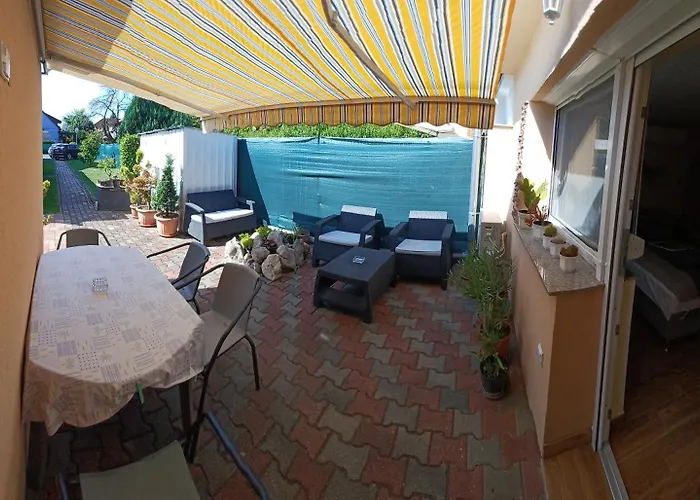 Гостевой дом Tulipan Apartmanhaz